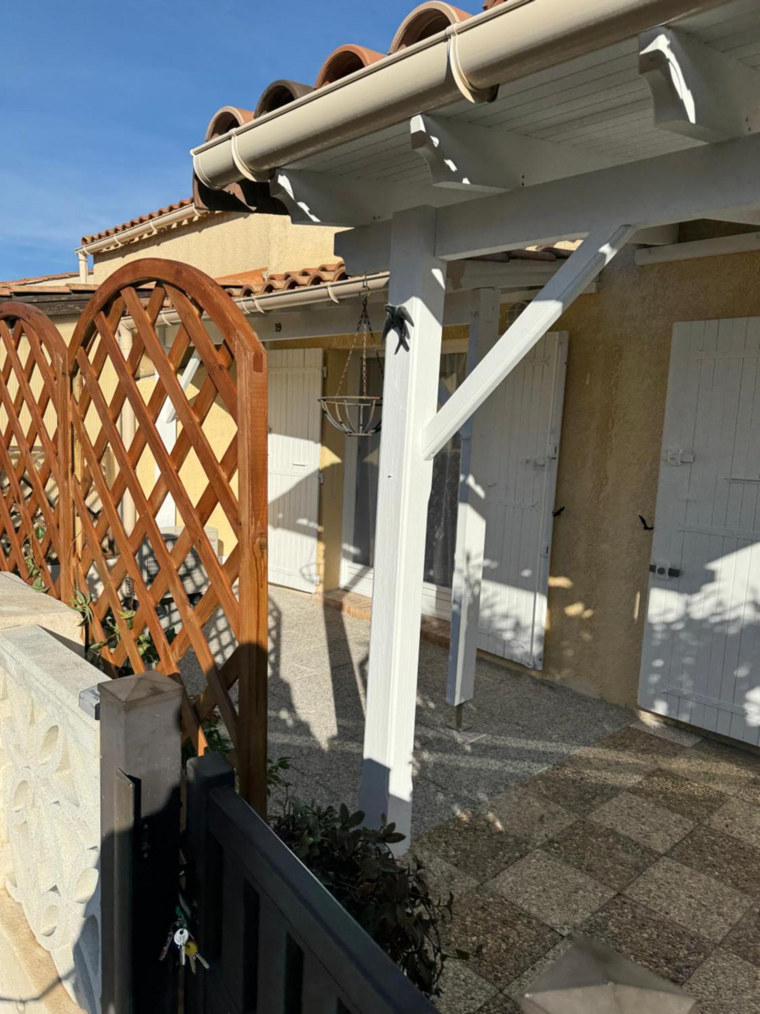 Maison Tout Confort, Bord De Mer Avec Parking Prive Gruissan Exterior foto